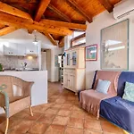 4 Beds In In Just 150 Mt From The Sea Apartment Golfo Aranci