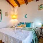 Apartment 4 Beds In In Just 150 Mt From The Sea Golfo Aranci