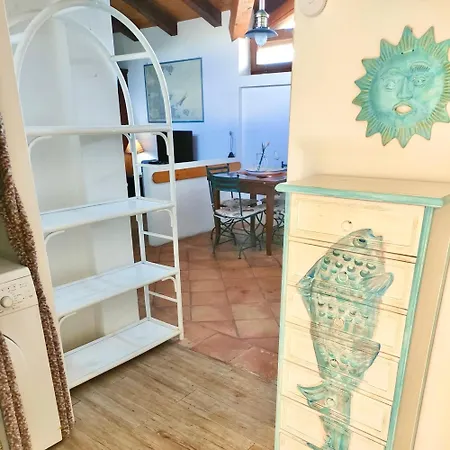 Appartamento 4 Beds In In Just 150 Mt From The Sea